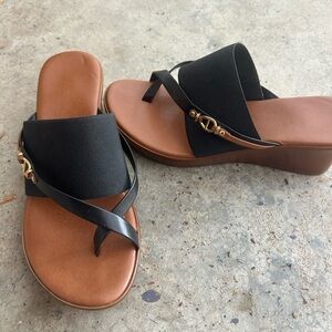 Black and Brown Women's Slide Sandals with Gold Accent